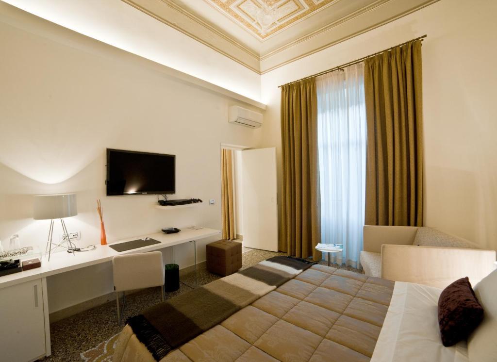 Town House Cavour Bed & Breakfast Reggio di Calabria Phòng bức ảnh