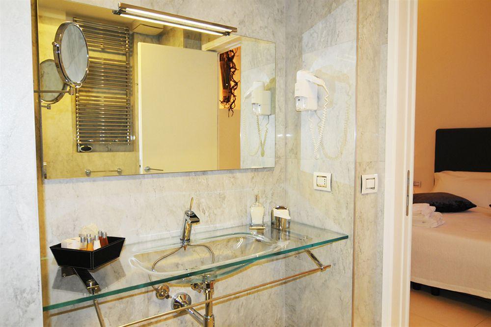 Town House Cavour Bed & Breakfast Reggio di Calabria Ngoại thất bức ảnh