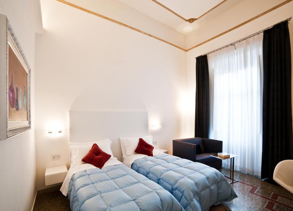 Town House Cavour Bed & Breakfast Reggio di Calabria Phòng bức ảnh
