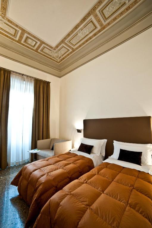 Town House Cavour Bed & Breakfast Reggio di Calabria Phòng bức ảnh